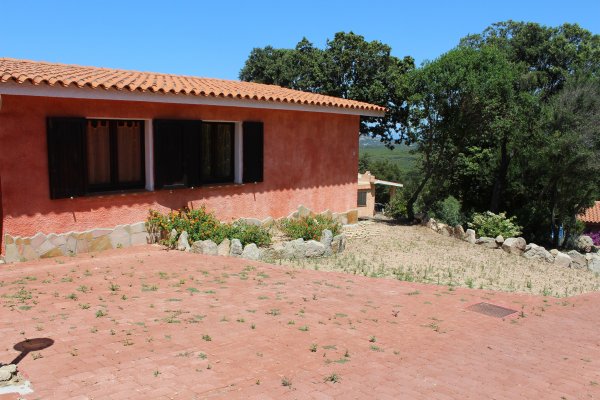 Esterno