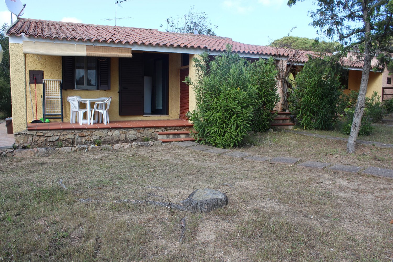 Esterno